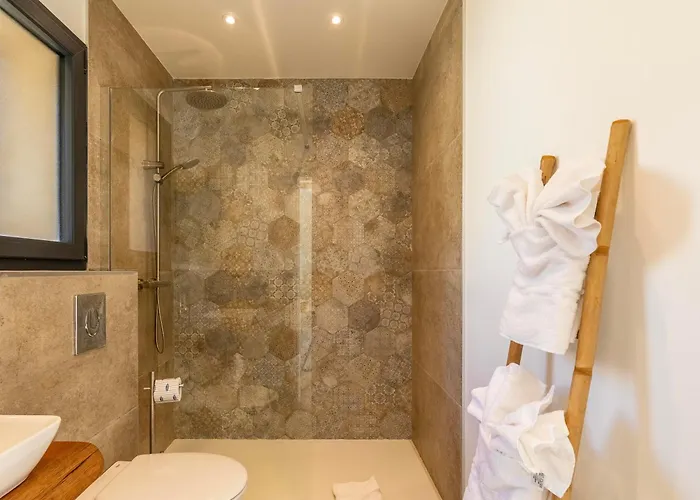 Les Bergeries Du Domaine De Pinelli