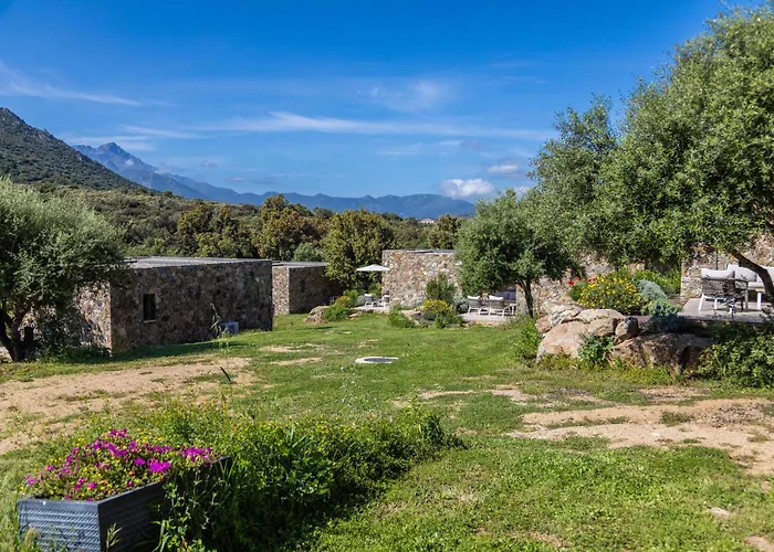 Les Bergeries Du Domaine De Pinelli * Belgodere (Corsica)