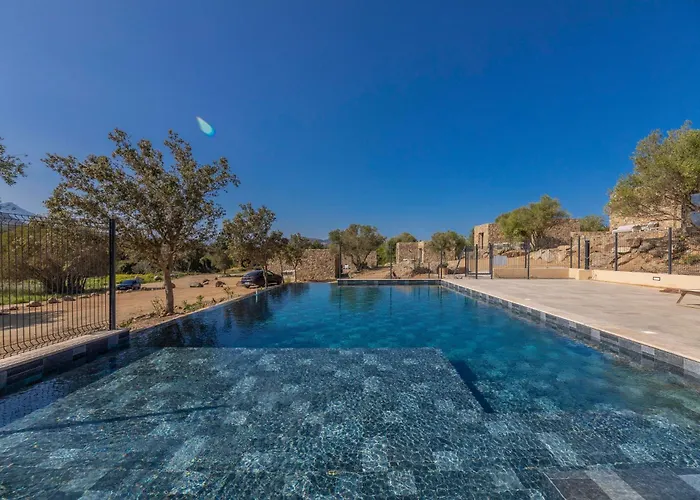 山林小屋 Les Bergeries Du Domaine De Pinelli 贝尔戈代尔